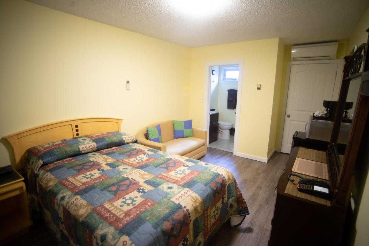 Stardust Motel Camrose Εξωτερικό φωτογραφία